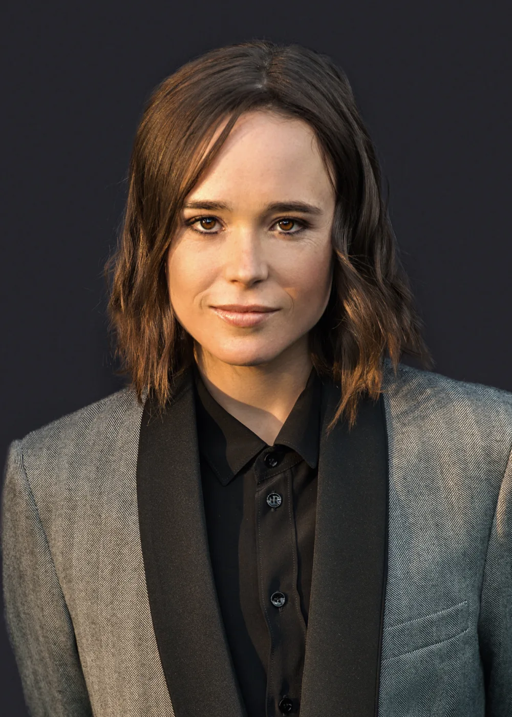 Ellen Page is a Canadian actress known for her talent, intelligence, and dedication to her craft. Born on February 21, 1987, in Halifax, Nova Scotia, Page began acting in her early teens and quickly gained recognition for her work in independent films. She achieved mainstream success with her breakthrough role in the 2007 film Juno, for which she earned an Academy Award nomination for Best Actress. Page is known for her ability to inhabit complex and challenging characters, and has received widespread critical acclaim for her work. She has appeared in numerous films, including Inception, Whip It, and X-Men: Days of Future Past, as well as in television shows like The Umbrella Academy. In addition to her acting career, Page is also known for her advocacy work for LGBTQ rights and environmental causes. She has been an outspoken advocate for the rights of marginalized communities and has used her platform to raise awareness about important social issues. With her talent, intelligence, and activism, Page has become a beloved and respected figure in the entertainment industry and beyond.